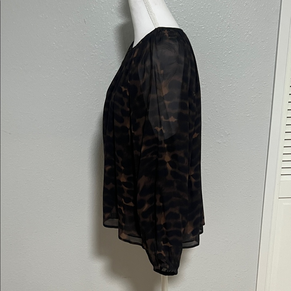 Rails Leopard Print Blouse – Size Large - Picture 6 of 9